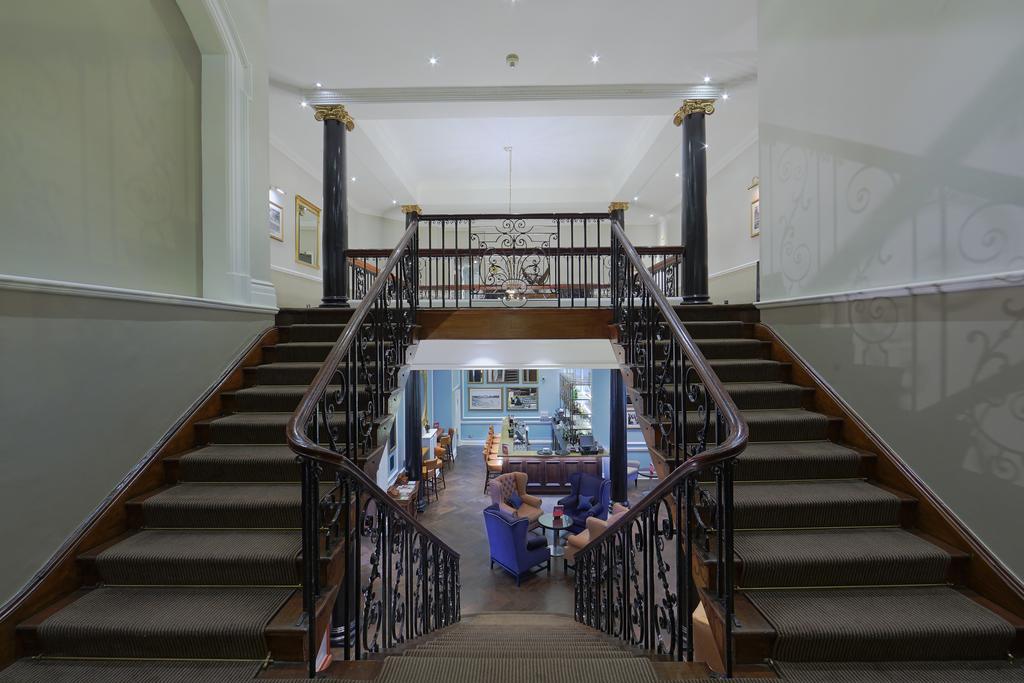 Hotel Du Vin Cannizaro House Wimbledon Лондон Экстерьер фото