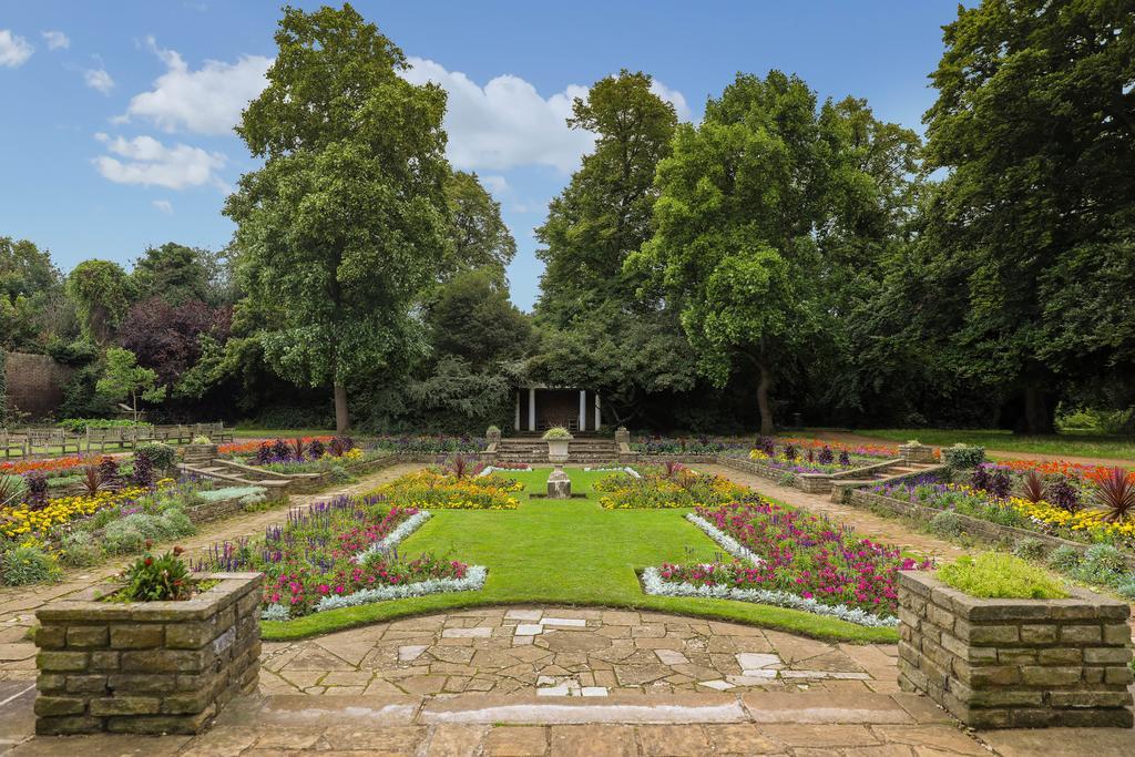 Hotel Du Vin Cannizaro House Wimbledon Лондон Экстерьер фото